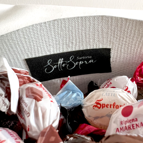 Svuotatasche Heart particolare cucitura logo